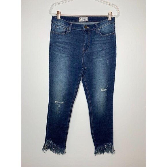 Free People Jeans Women 31 Skinny Frayed Hem Distressed Great Heights NWOT - Picture 1 of 5